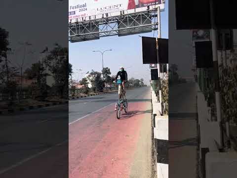 Mah Gadi Gudaudai Mero Yestai Xa Para Hami Chai Hereko Herai DurgeshThapa