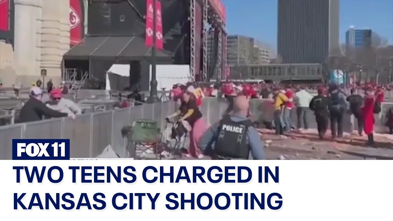 2 teens charged in KC Chiefs Super Bowl mass shooting shooting - YouTube