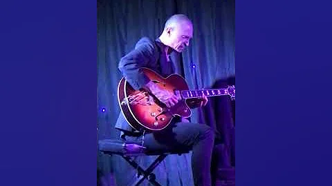 Carl Dewhurst: Blues For Roc