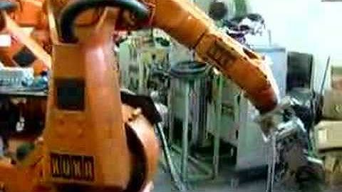 KUKA KR30 industrial robots - used robots