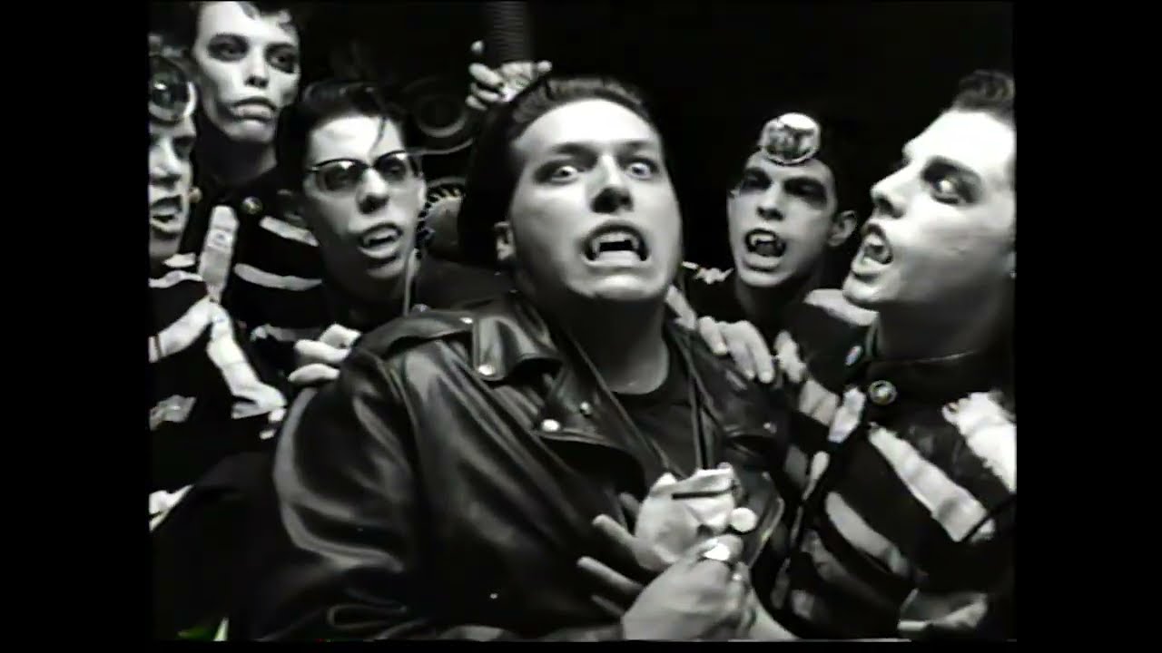 Rocket From The Crypt - Born In '69 [HD] - YouTube
