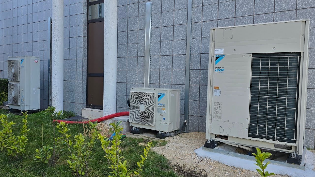 HVAC Heaven | 15 Daikin heat pumps & others (3 running)!