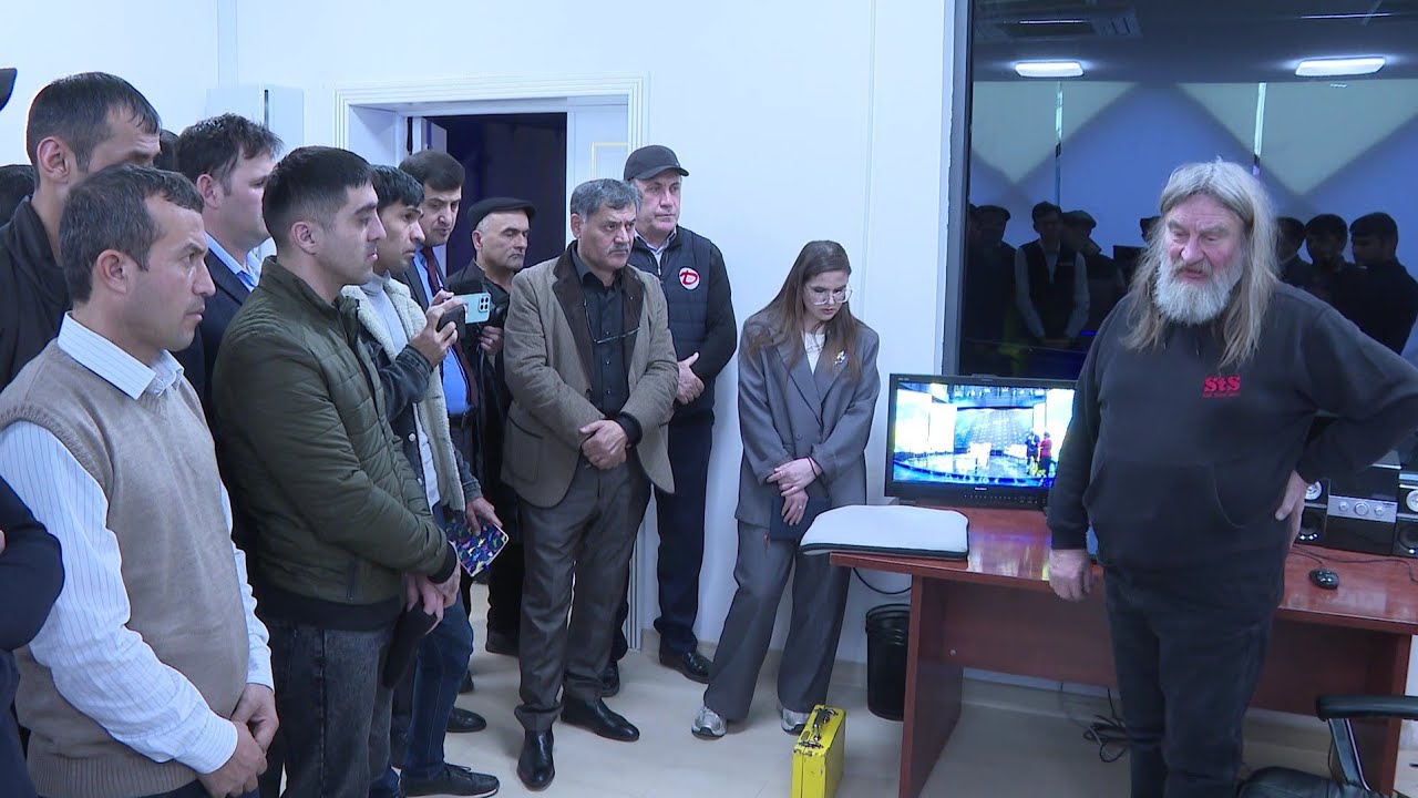 Курси махсуси такмили ихтисосро барои равшанидиҳандагон