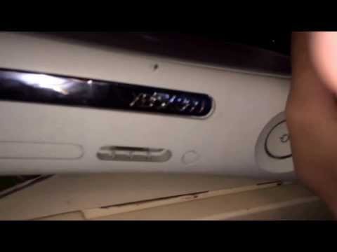 How to force open your Xbox 360 Disk Drive