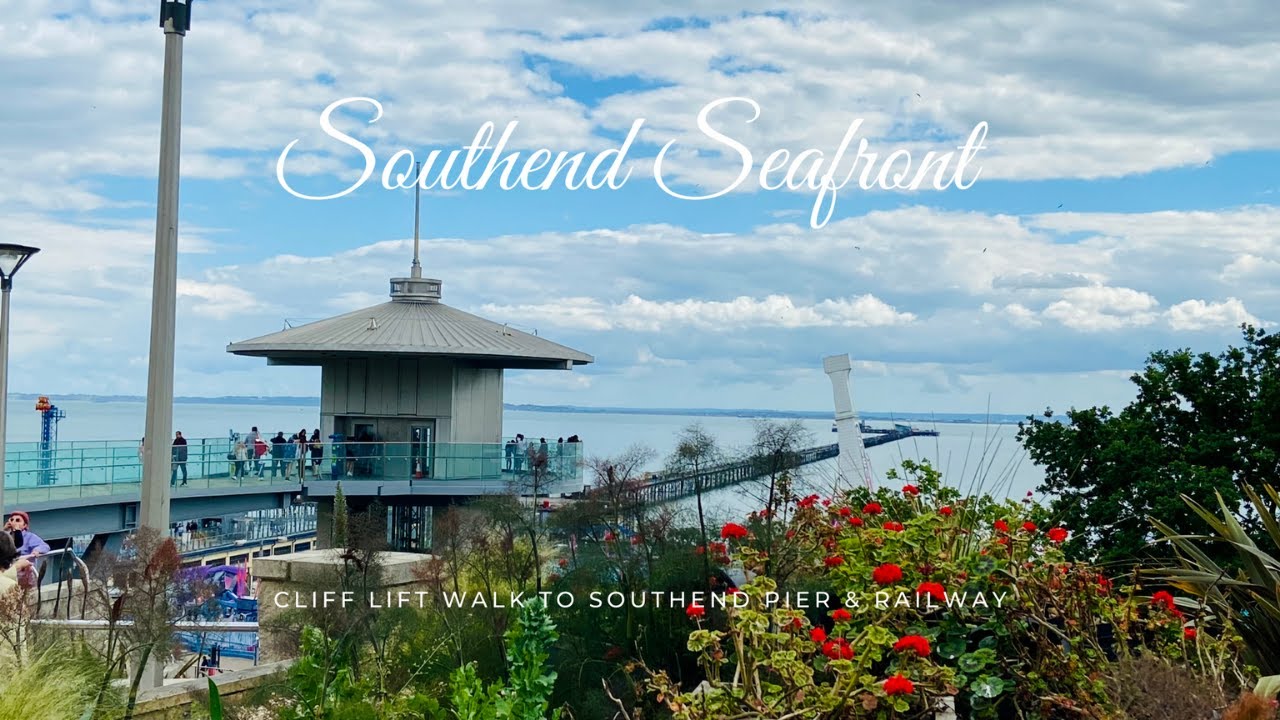 Southend Seafront.  Cliff Lift Walk To Southend Pier & Railway.