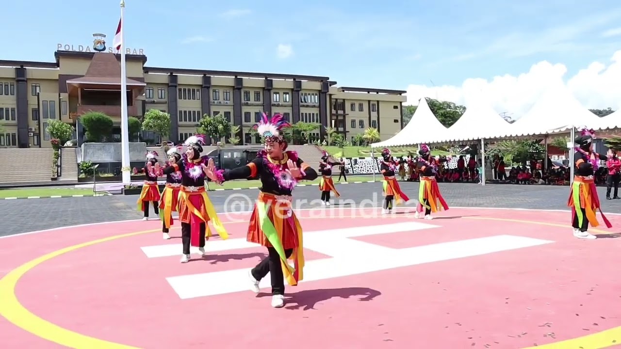 Senam Kaka Enda Bhayangkari Polman dalam rangka HKGB ke-70 tahun 2022 ❤️