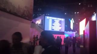 【スマホでE3】会場を練り歩く