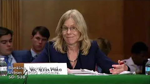 Hearing Exchange Three: Senator Warren Highlights Dangers of Consolidation in Banking System