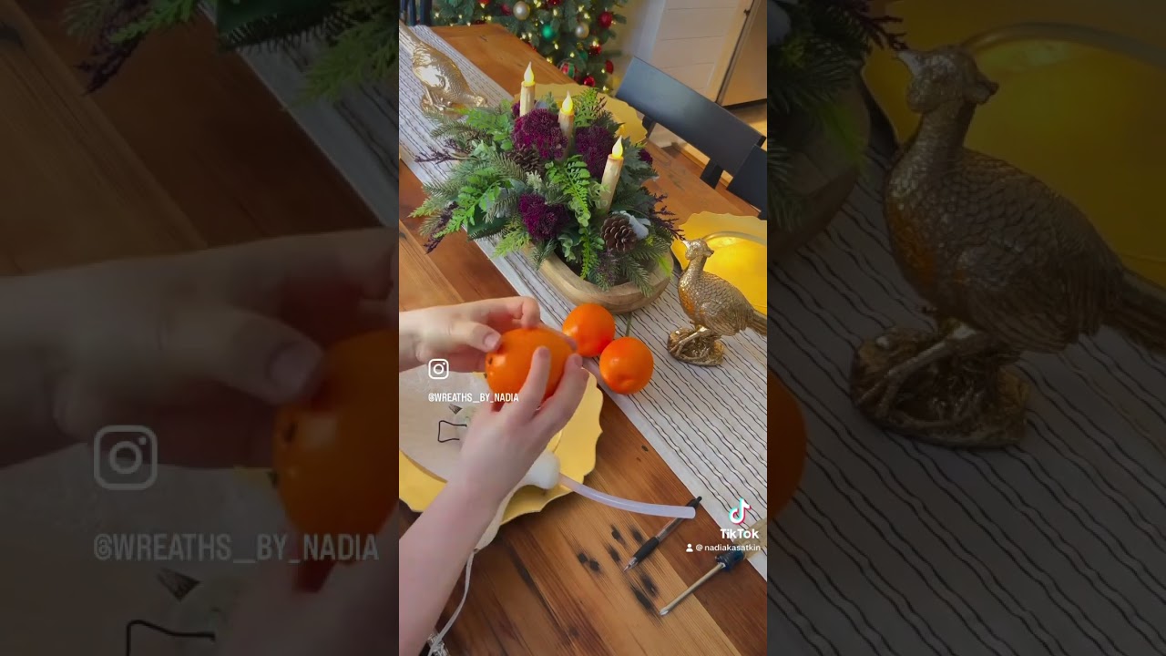 In this video I’m showing you how to make pomanders with faux oranges.