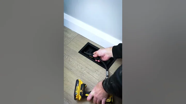 ITS GOT FLEX - Dewalt Flexible attachment for those tights spots #shorts