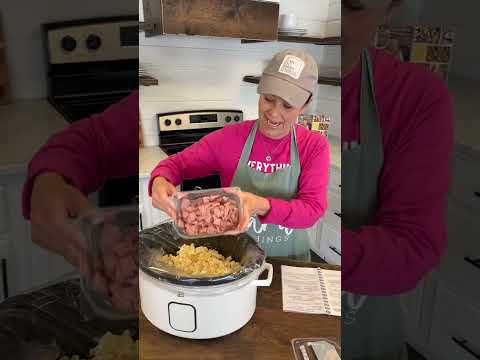 Best slow cooker potato and ham casserole!  Best crockpot casserole recipe!