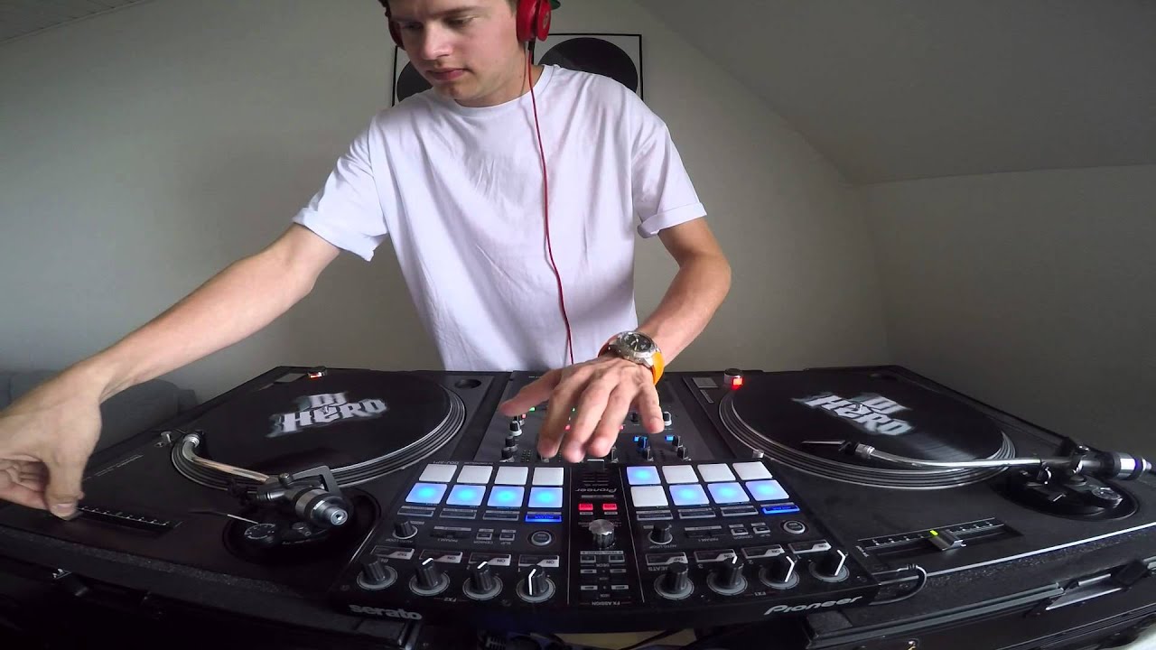 DJ Mikkel Thomsen - All Day to Lean Back Tone Play