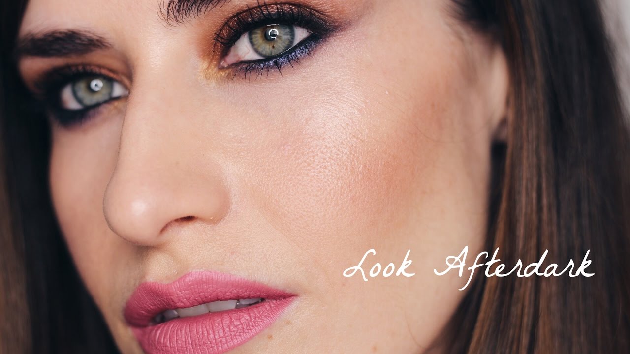 Ahumado marrón con toque azul | Urban Decay Afterdark Palette