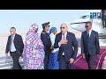 رئيس الجمهورية يعود إلى نواكشوط قادما من العاصمة اتشادية انجامينا رئيس الجمهورية يعود إلى نواكشوط قادما من العاصمة اتشادية انجامينا