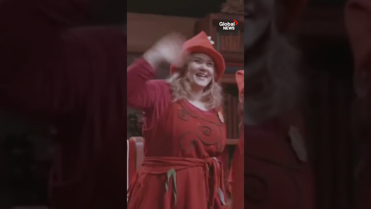 Santa leaves Arctic Circle hometown, sets off on mission to deliver Christmas gifts 🎅