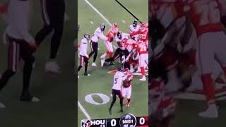 First play Wanya Morris get hurt for the #Chiefs on the first play #Texans #nfl #getwellsoon