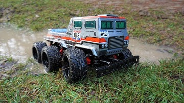 Tamiya DynaHead 6x6 Kit Build, Driving in MUD!