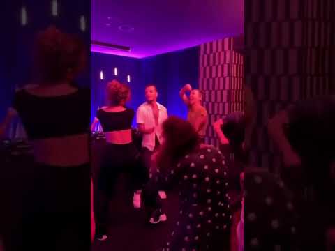 Serenay Sarıkaya mükemmel twerk  #serenaysarıkaya