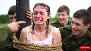 картинка: Сержант издевался над девушкой, пока на плац не приземлился ЧЁРНЫЙ вертолёт