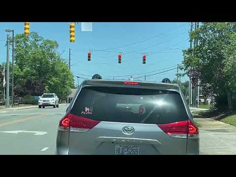 Wake County EMS Paramedic 21 Responding Code 3