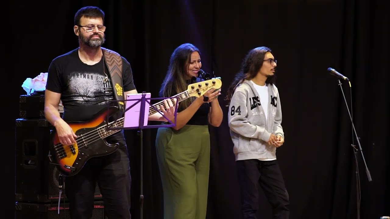 Apresentação de Listen to your Heart no Recital 2024