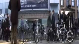 Time machine  2002 reverse  travel year  2030