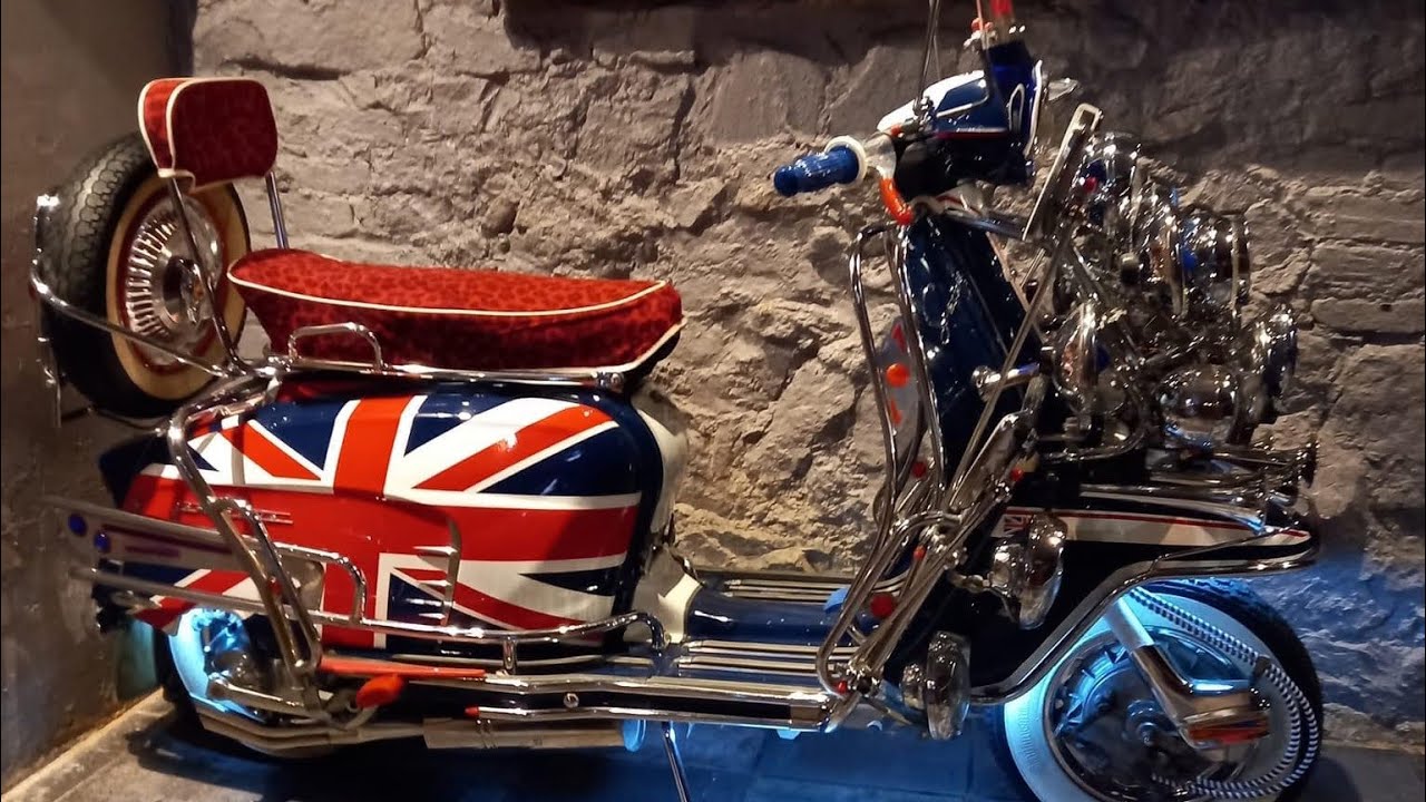 Bristol Mod Saturday Scooter run &  cool ‘night time Mods / Modettes .