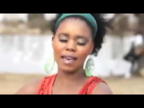 Zahara  Loliwe