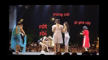 ÚT BẠCH KHẢI rớt trứng cút vì tội nhảy quá phấn khích trên sân khấu