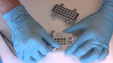 Install a 24-Well Substrate Slide on Multiplex Microarray