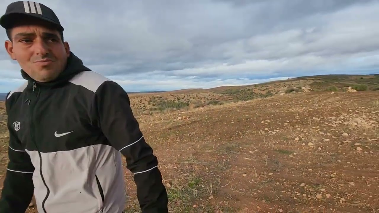 2025/12/27:هكتار ونصف به5 زيتونات ملكية بثمن 14مليون بدوار سراغنة الهاتف 0666061770_0652389719