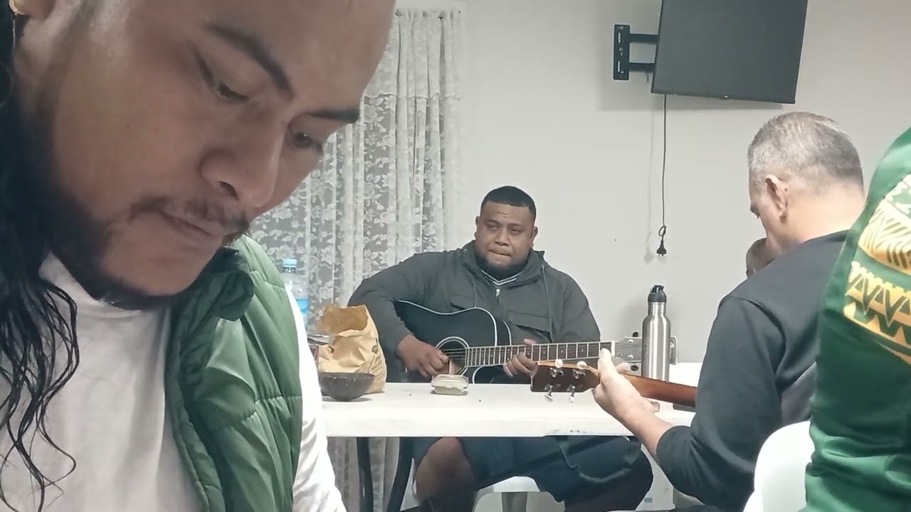 PAIONIA HALAMAUMAU KOULA 