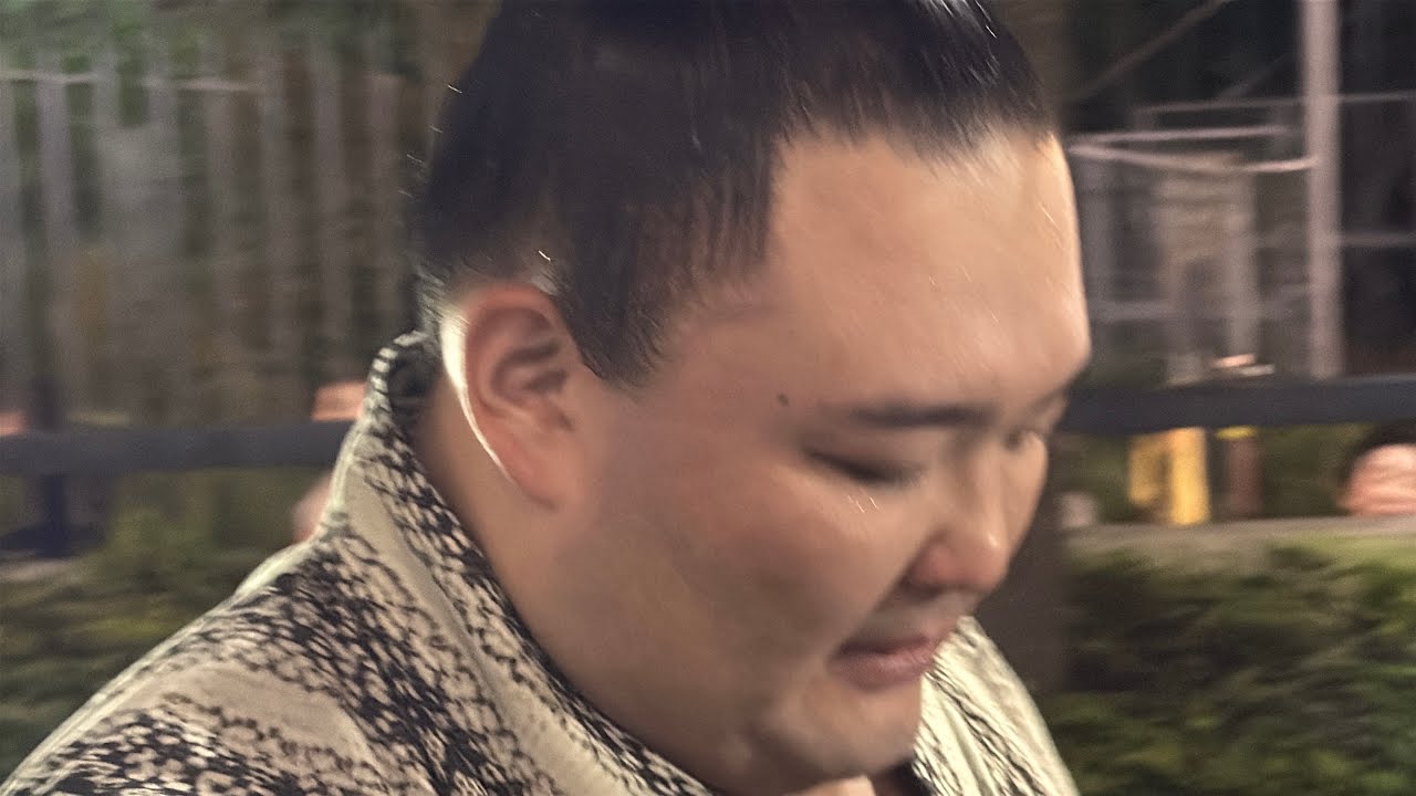 速報❗️9月場所13日目 出待ち 朝乃山 若元春が神ファンサ✨尊富士