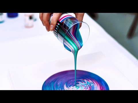 Watch Liquitex Iridescent Acrylic Pouring Medium in action! 