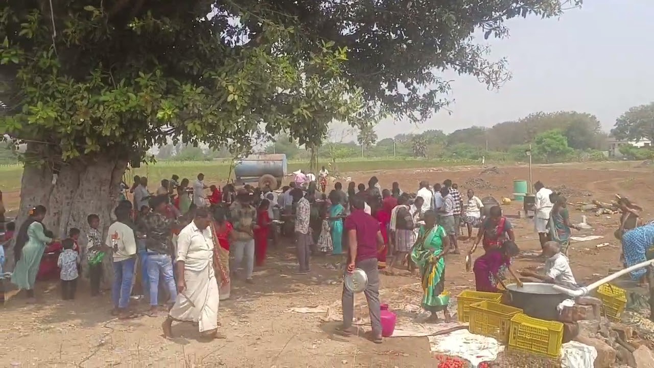 మహా శివరాత్రి సందర్బంగా పొలతల కొండ అక్క దేవతలు  కొన నుండి వచ్చే భక్తులకు అన్న దానం కార్యక్రమం 