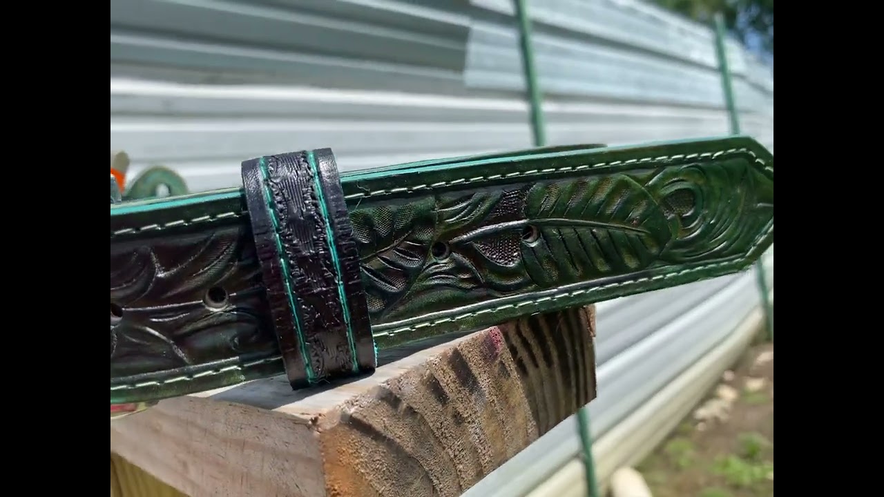 Beutifull hand painted.  One of a kind. Belt.    Tolled belt.