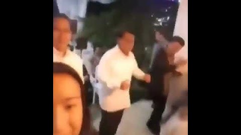 Viral video prabowo merayakan natal bersama keluarga besar sambil berjoget bersama
