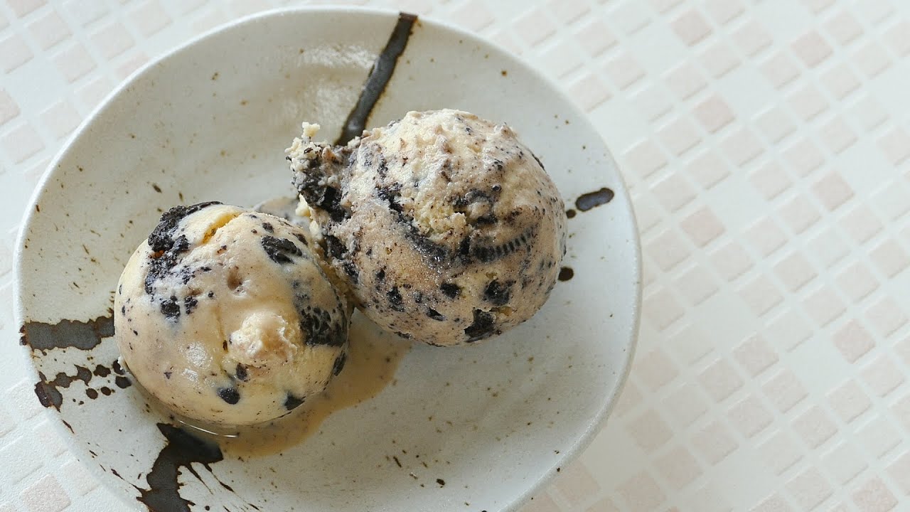 オレオがあれば簡単に作れる！】基本の「クッキー＆クリーム」アイスの