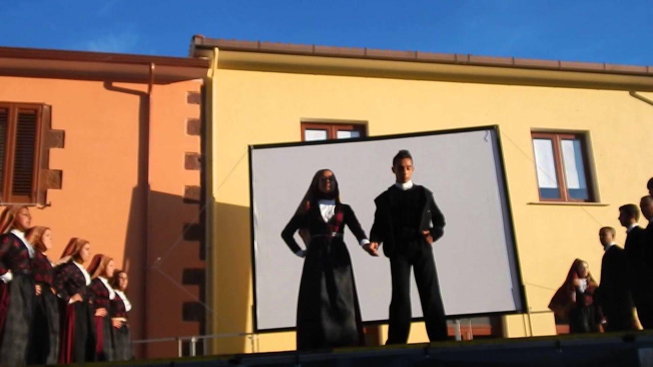 SA DANZA (Roberto Fadda)- Gruppo Folk Dominigheddu Medde Borore