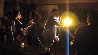 Video thumbnail of "The Marsupials "Un, Deux, Trois" Live at Ye Olde Barrio Test"