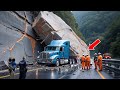 300 Natural Disasters Caught on Camera 🌪️