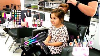 Princess gets her first HAIRCUT | BEAUTY SALON Style!!