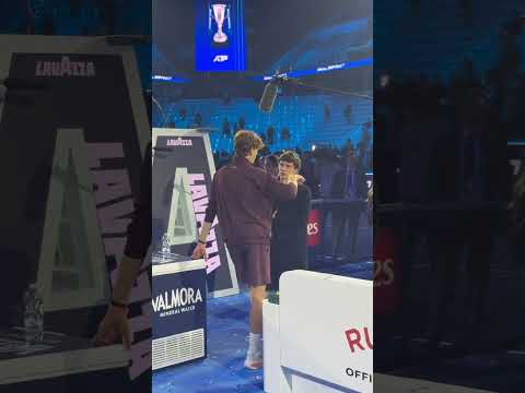 Video Sinner e Kimi agli Atp Finals 2025