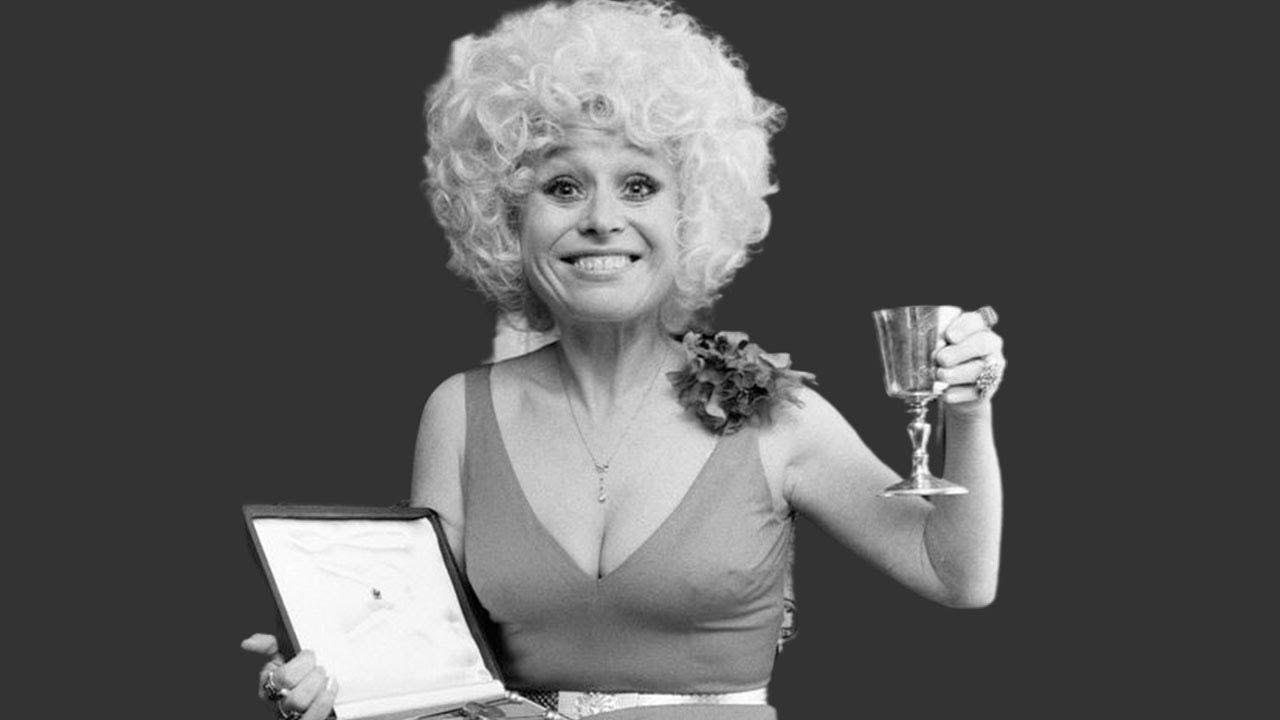 WOW! Barbara Windsor Bio - Famous Dames of Yesterday