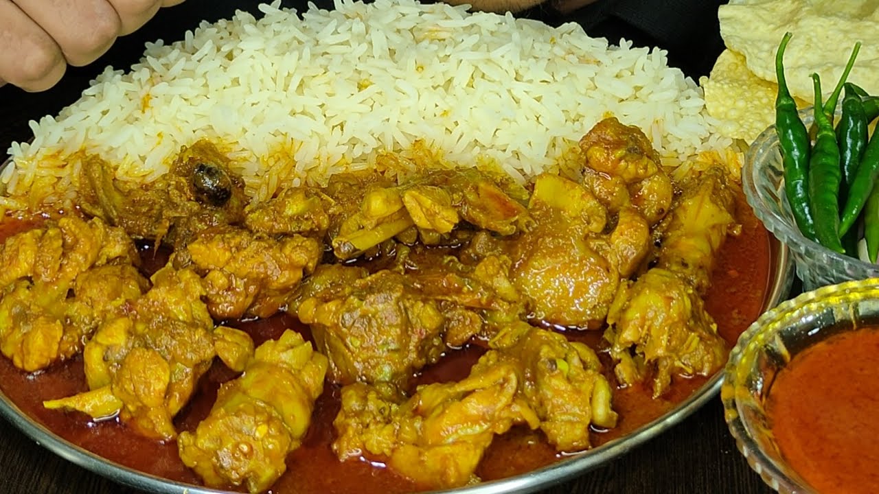 chicken eating chicken eating video chicken eating asmr chicken eating challenge chicken eating show