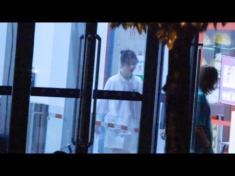 单依纯 声生不息  04.25 二公录制 短裤装下班视频