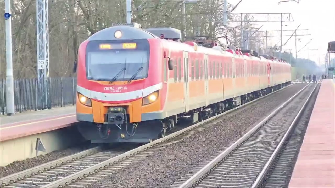 BR170 036-1 DBSRP Z LAWETAMI, E186 245-7 ALPHA TRAINS Z KONTENERAMI, BR193 421, EN57AL-2119rb PR