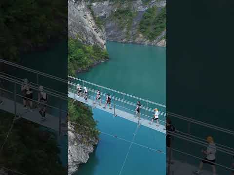 Passerelle de l&rsquo;Ébron