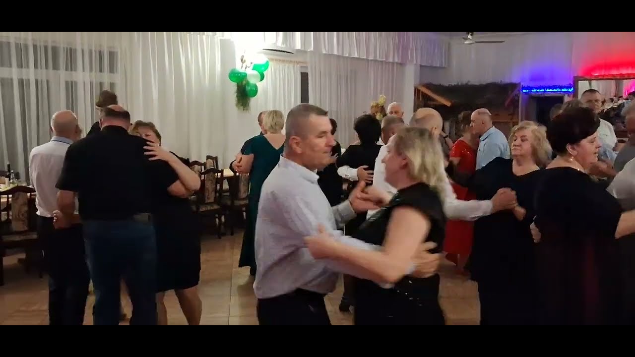 15.02.2026r. Kapela Bronka Machla pięknie zagrała w Domu Weselnym Bursztyn w Garbatce Letnisko