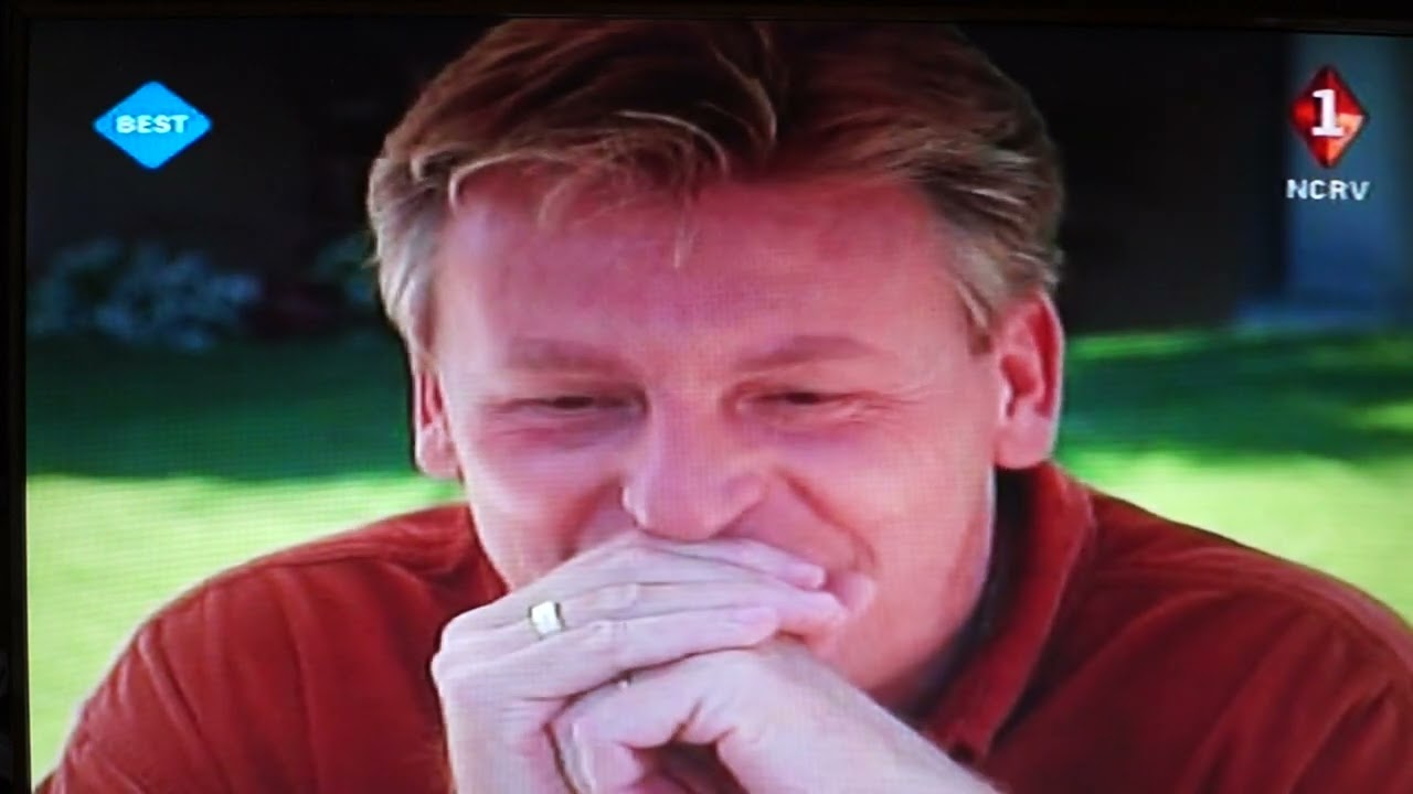 Villa Felderhof met Rik Felderhof en de gasten met Leretta Schrijver en Henny Huisman in Spanje